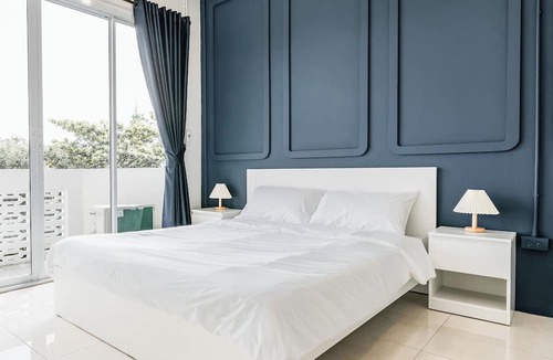 Sri Phum Hotel | Shapel Hostel and Cafe