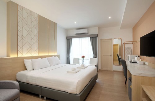 Nonthaburi Hotel | Riski Residence