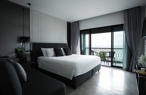 Hua Hin Resort | SiamBeach Resort