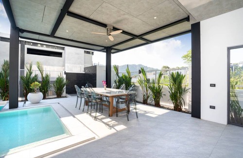 Ban Saiyuan Villa | Trendy Modern Pool Villa Sunset Garden 4