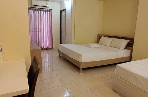 Chatuchak Hotel | Grandview Place
