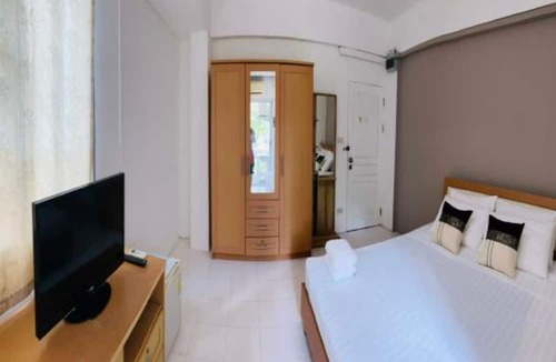 Chatuchak Hotel | Grandview Place