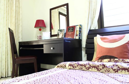 Thung Song Hong Hotel | The European Place