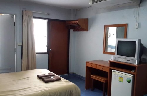 Nana Hotel | White Orchid Inn