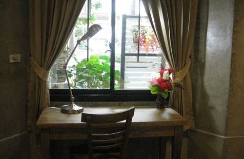 Bang Phlat Hotel | Komol Residence Bangkok