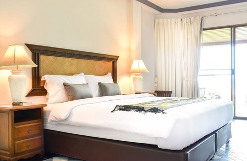 Hua Hin Resort | Sea Memories White Sand Beach Hotel