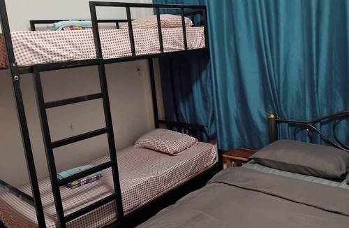 Banglamphu Hostel | Sleep With Me Hostel