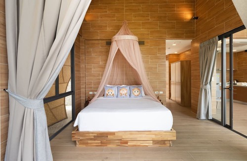 Nanai Road Hotel | Three Monkeys Villas