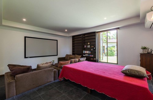 Hua Hin Villa | Large 6 Bed Luxury Villa on the Golf Course (PHJ)