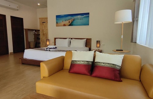 Wok Tum Hotel | Le Grand bleu Hotel