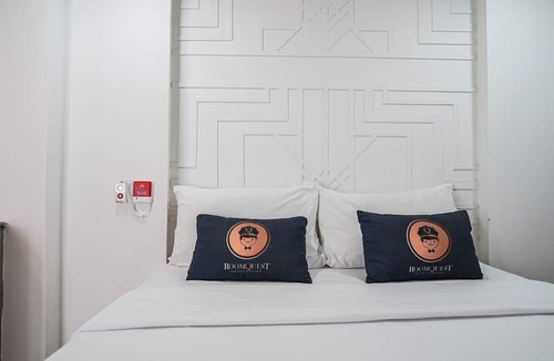 Chom Phon Hotel | WellQuest WellNess Ladprao soi 1