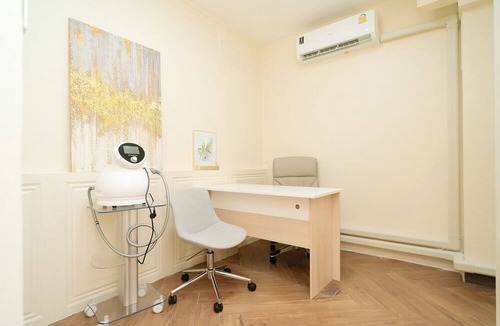 Chom Phon Hotel | WellQuest WellNess Ladprao soi 1