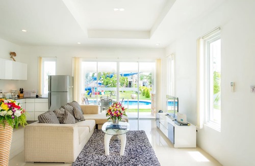 Sam Roi Yot Hotel | Oriental Beach Pearl Resort