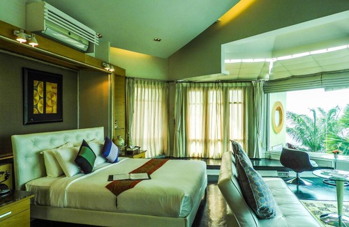 Prachuap Khiri Khan Hotel | Vartika Resovilla KuiBuri Beach Resort and Villas