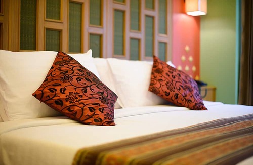 Ratchaprasong Hotel | Golden House BTS Chidlom Bangkok