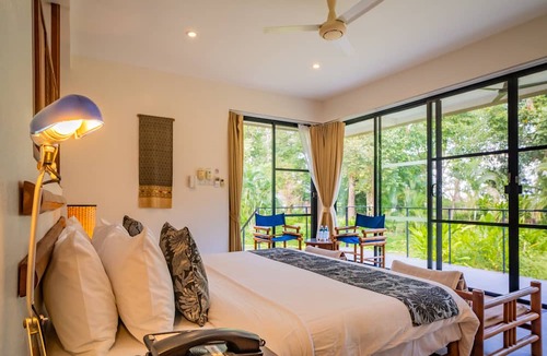 Champasak Hotel | The River Resort