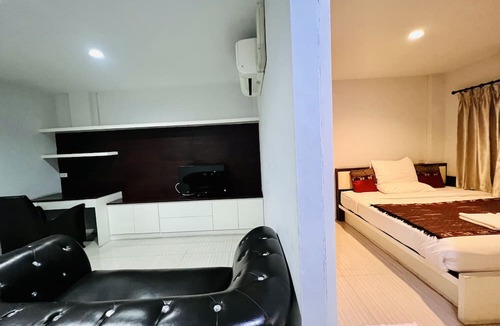 Wat Ket Apartment | INN Kham Apartment