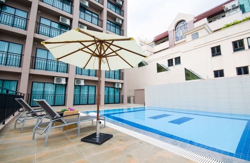 Phra Khanong Hotel | Marsi Hotel Bangchak
