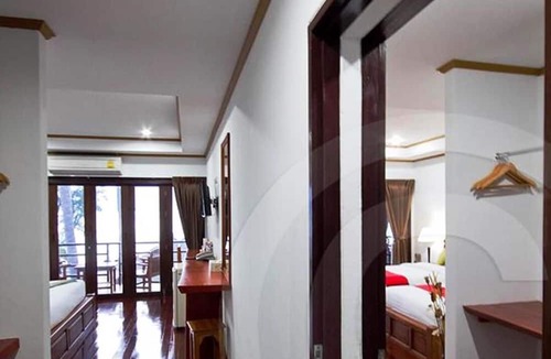 Lipa Noi Hotel | Lipa Bay Resort