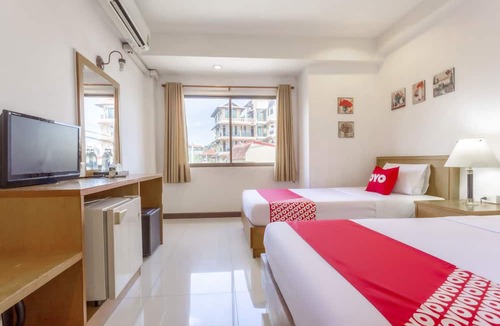 Wua Lai Hotel | Super OYO 1096 Winner Inn Hotel