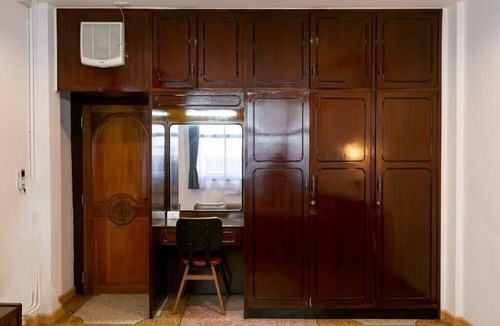 Talat Noi Hotel | Taladnoi Paint House