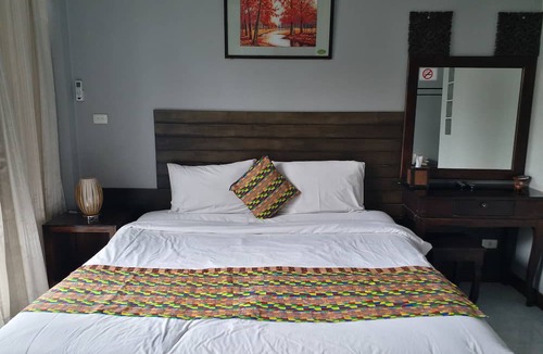 Bangkok Hotel | Platinum Place