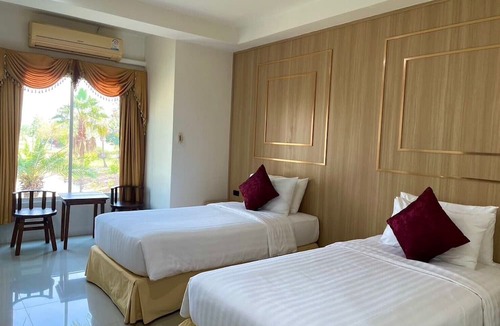 Ban Thi Hotel | Gassan Panorama Golf Club