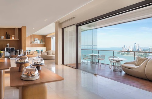 Pattaya Bay Resort | Hilton Pattaya