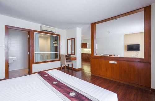 Ratchadaphisek Resort | Lantana Resort Hotel Bangkok