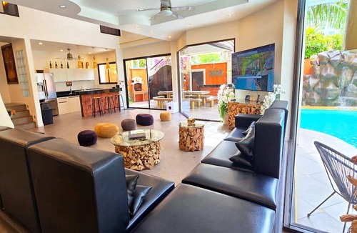 South Pattaya Villa | TUCHELAND Luxury Pool Villa Pattaya Walking Street