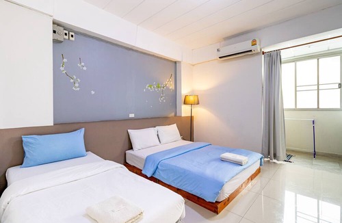 Bang Phlat Hotel | Alanda Hotel & Apartment Pinklao Bangkok