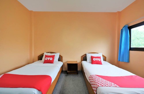 Trang Hotel | OYO 588 Rose In Mansion
