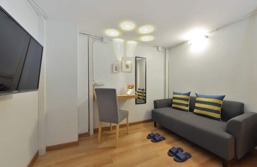 Phra Khanong Nuea Hotel | StayAt Bedever Bangkok Hotel