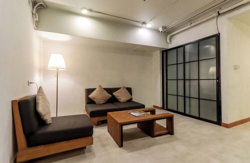 Phra Khanong Nuea Hotel | StayAt Bedever Bangkok Hotel