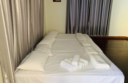 Khlong Wan Hotel | Srisupawadee Resort