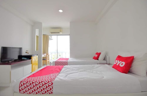 Thung Khru Hotel | Super OYO 498 Ladawan Villa