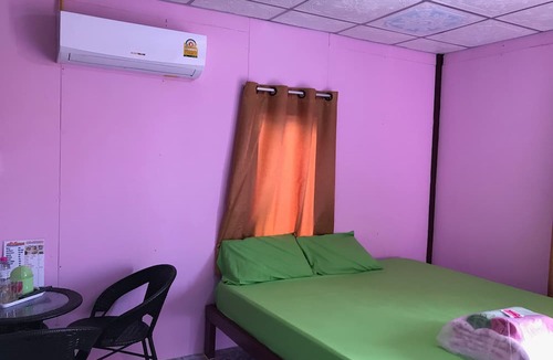 Ban Dung Hotel | Baan Pak Wangthong