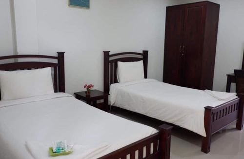 Bang Kung Hotel | Na Chaidej Hotel