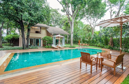 Cha-am Hotel | Raya Resort Beach front - The Most Green Resort in Cha-am