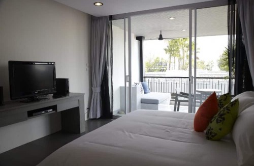 Cha-am Hotel | Cher Resort
