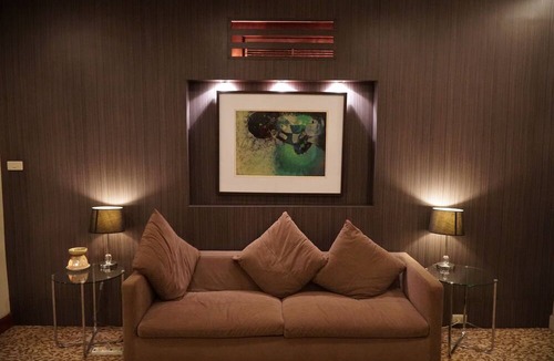 Pathum Thani Hotel | St.Carlos Medical Spa