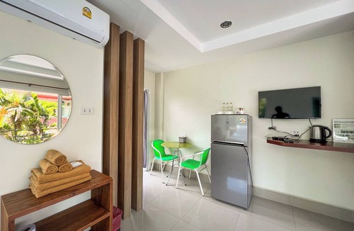Khlong Hoi Khong Hotel | Tachang Airport Hotel