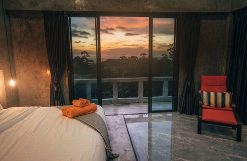 Ko Lanta Villa | Stylish Pool Villa 10 Mins Walk To The Beach - Vision Lanta