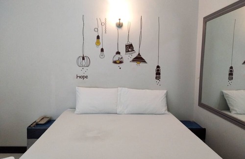 Rayong Hotel | Happy Inn