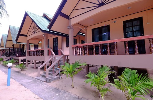 Mae Nam Hotel | Lolita Bungalow