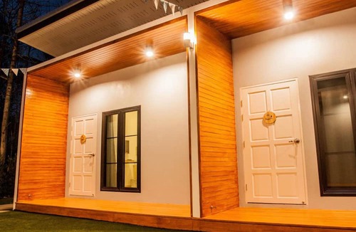 Mae Kon House | To the Moon Bed and Breakfast