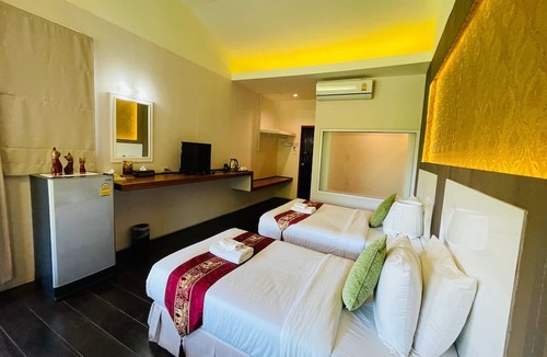 Sai Yok Hotel | Baan Rim Kwai Paerimnam Resort