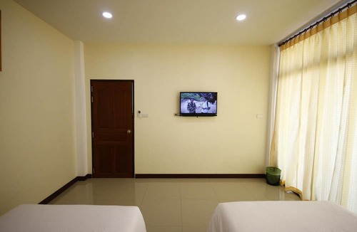 Kabin Buri Hotel | Charoensuk Grand Hotel