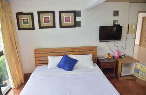 Pak Nam Pran Hotel | Baan P'Mike Resort Pranburi