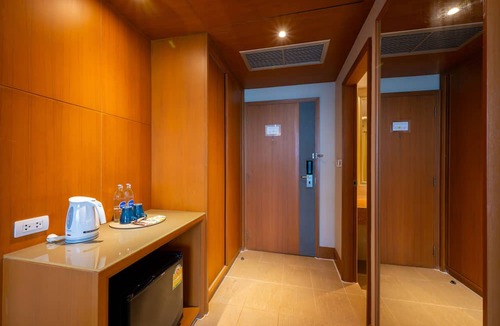 Bang Kra So Hotel | Grand Richmond Stylish Convention Hotel